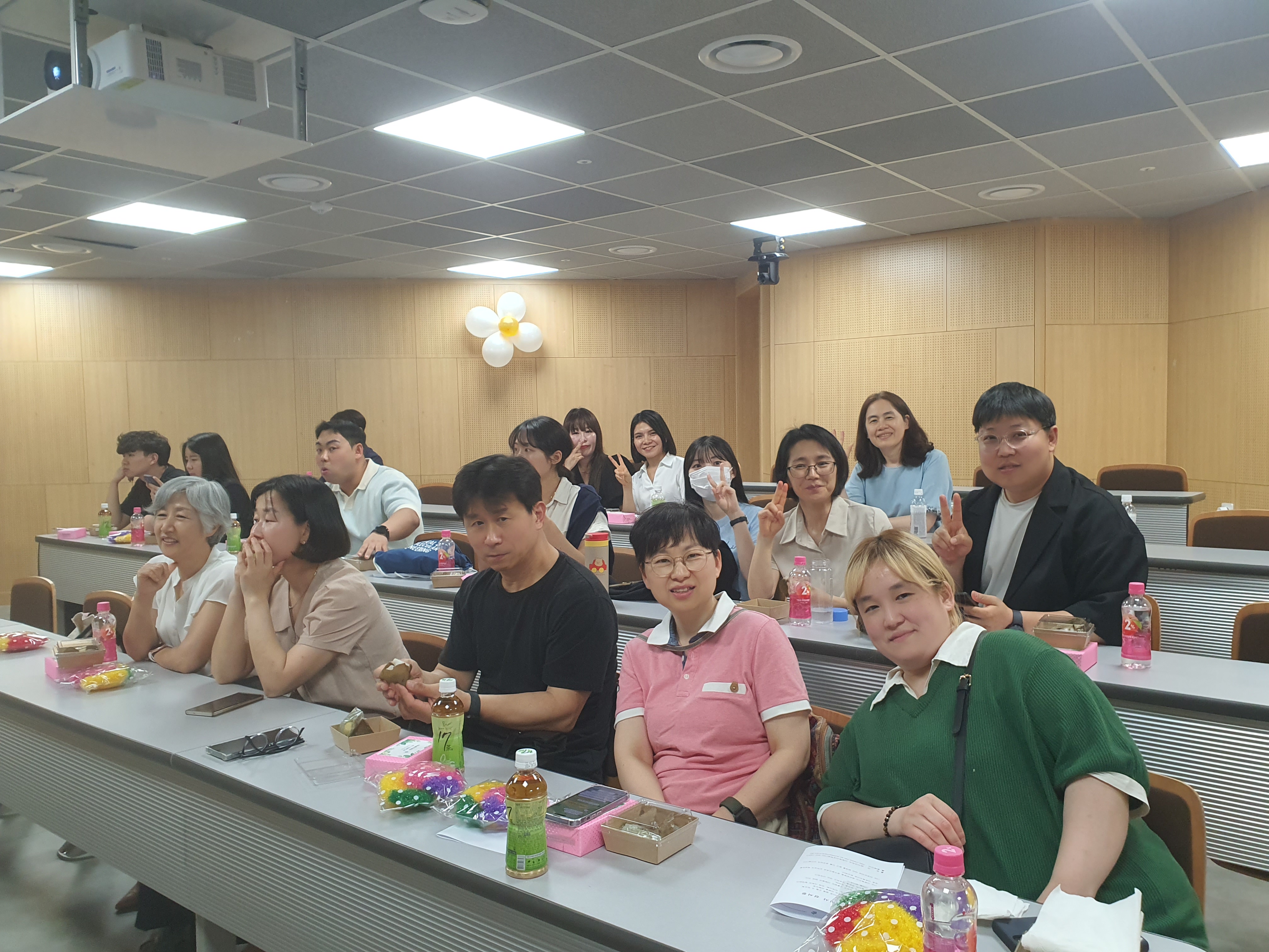 제51대 원우회 종강총회+운영위원회의 4번째 첨부파일 이미지